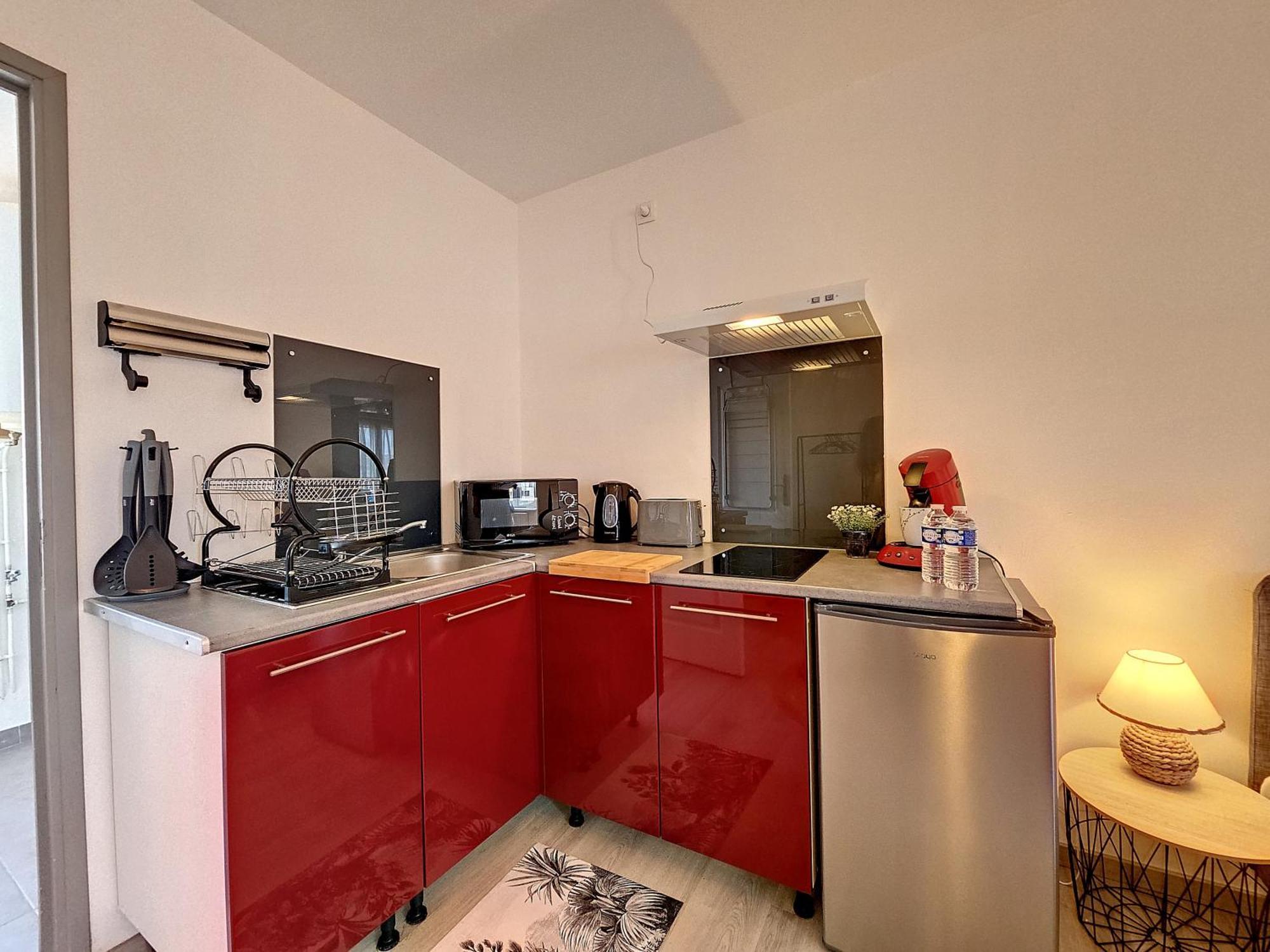 L'Auberge De La Gare, Appartements Tout Confort, Proches Gare Yzeure Exterior foto